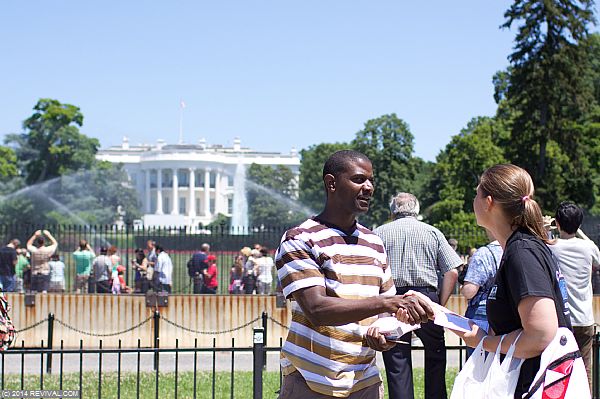 celebrate-america-july5-outreach-029.jpg (Large)