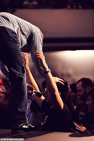 Planetshakers - 16.jpg (Large)