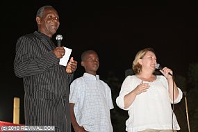 Haiti19.2.10pm_7.JPG (Medium)