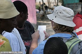 Haiti24.2.10am_7.JPG (Medium)