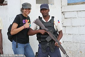 Haiti25.2.10am_5.JPG (Medium)