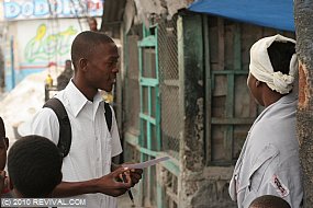 Haiti26.2.10am_3.JPG (Medium)